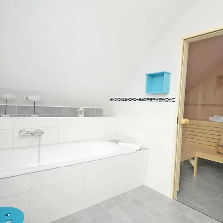 Haus Moenchgut - Haushaelfte 1 