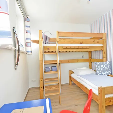 Apartment Haus Moenchgut - Haushaelfte 1 