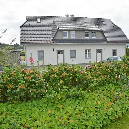 Haus Moenchgut - Haushaelfte 1 