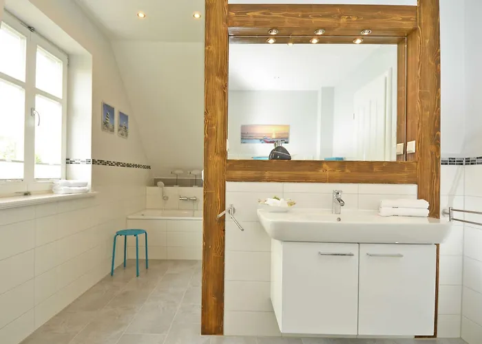 Haus Mönchgut - Haushälfte 1 Feuerstein Apartment